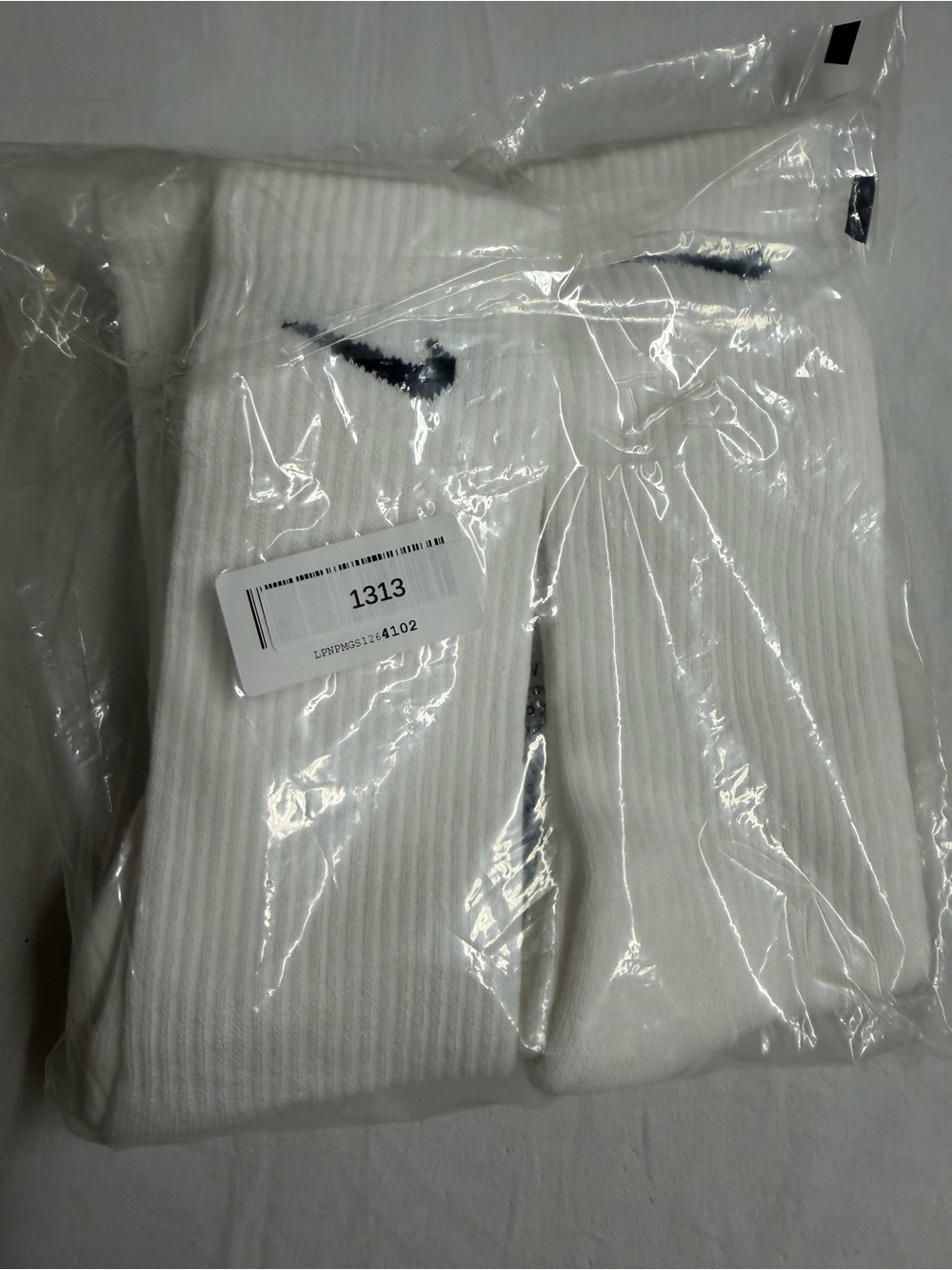 Nike WhiteAthletic Crew Socks - Pack of 3